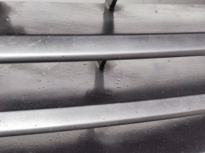 Radiator grill with emblem Lexus ES350 07-09 scratches, paint blistered