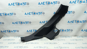 Rear pillar trim lower right Audi Q7 16- black, scratches