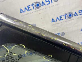 Window blind glass rear right Ford Escape MK3 13-19 chrome scratches on chrome, scratches on glass