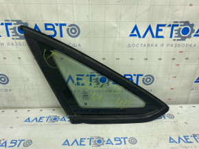 Window blind glass rear left Ford Focus mk3 11-18 4d with molding matte, molding peels off