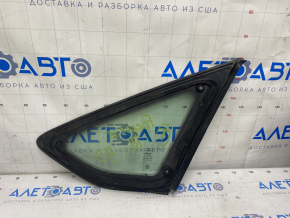 Window blind glass rear left Ford Focus mk3 11-18 5d with molding matte, dent on molding