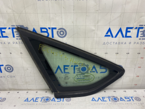 Window blind glass rear left Ford Focus mk3 11-18 5d with molding matte, dent on molding