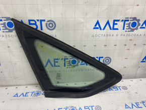 Window blind glass rear left Ford Focus mk3 11-18 5d with molding matte, scratches on glass, molding peeled off