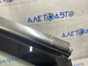 Window blind glass rear left Ford Focus mk3 11-18 4d with molding chrome, scratches on chrome