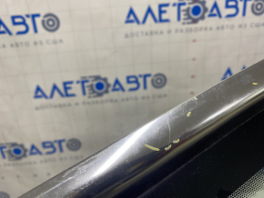 Window blind glass rear right Ford Focus mk3 11-18 4d with molding chrome, scratches on glass, scratches on chrome