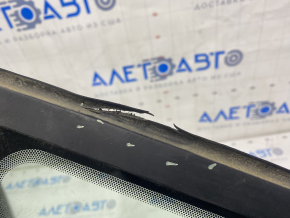 Window blind glass rear right Ford Focus mk3 11-18 5d with molding matte, scratches on glass, tear of molding