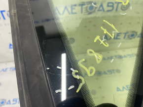 Window blind glass rear right Ford Focus mk3 11-18 5d with molding matte, scratches on glass, molding peeled off