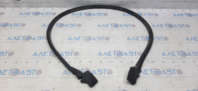 Windscreen wiper grille seal central Kia Optima 11-15