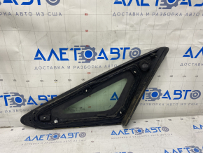 Window blind glass rear left Hyundai Sonata 15-17 petrol, scratches on chrome, scratches on glass