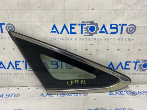 Window blind glass rear left Hyundai Sonata 15-17 petrol, scratches on chrome, scratches on glass