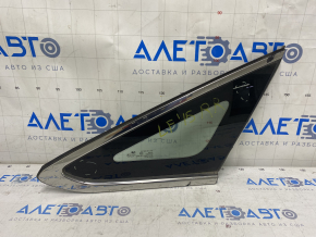 Window blind glass rear right Hyundai Sonata 15-17 petrol, scratches on chrome, scratches on glass