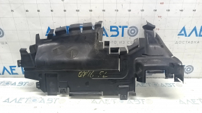 Radiator deflector left Audi Q7 16-19 2.0T