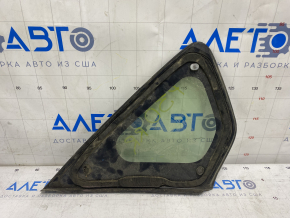 Window blind glass rear right Toyota Prius 30 10-15 without heating, scratches on glass