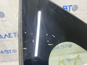 Window blind glass rear right Toyota Prius 30 10-15 without heating, scratches on glass