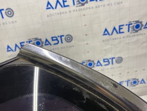 Window blind glass rear right Toyota Avalon 13-18 scratches on chrome, scratches on glass