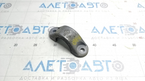 Front stabilizer bar mounting bracket right Audi Q7 16-