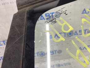 Window blind glass rear right Ford Fiesta 11-19 4d matte scratches on glass
