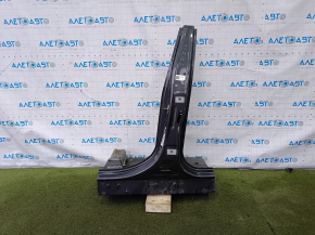 The central left body pillar of BMW X5 E70 07-13 was sawed off