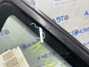 Window blind glass rear right Ford Mustang mk6 15- coupe, scratches on glass, molding peeled off