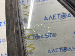 Window blind glass rear right Ford Mustang mk6 15- coupe, scratches on glass