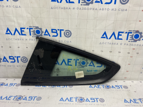 Window blind glass rear left Ford Mustang mk6 15- coupe, scratches on glass