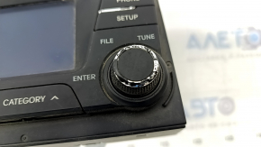 Kia Optima 11-15 radio tape recorder small display, peeling chrome, worn key