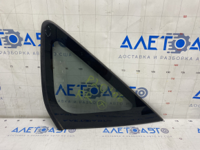 Window blind glass rear right Toyota Prius 20 04-09 scratches on glass