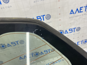 Window blind glass rear right Toyota Prius 30 10-15 heating scratches on glass