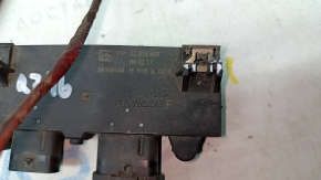 Foot operated boot lid opening sensor assembly Audi Q7 16 - broken fastener