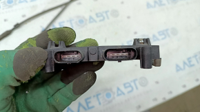 Foot operated boot lid opening sensor assembly Audi Q7 16 - broken fastener