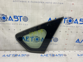Window blind glass rear right Toyota Prius 30 10-15 without heating, scratches on glass