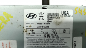 Radio Hyundai Azera 12-17 scratches