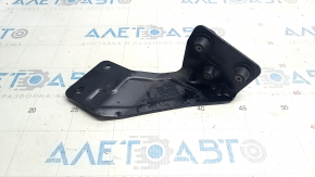 Coolant pump bracket Audi Q7 16-