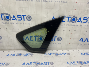 Window blind glass rear right Toyota Prius 30 10-15 without heating, scratches on glass