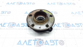 Rear left hub Volvo XC90 16-22 rusty
