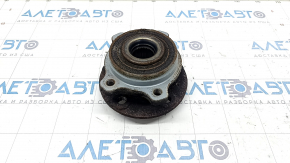 Rear right hub Volvo XC90 16-22 rusty
