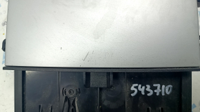 Box pocket center console Audi Q7 16- scratches