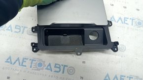 Box pocket center console Audi Q7 16- scratches