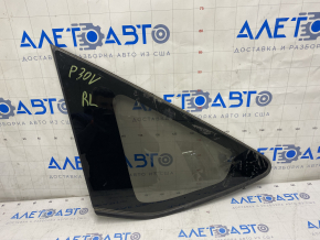 Window blind glass rear left Toyota Prius V 12-17 scratches on glass