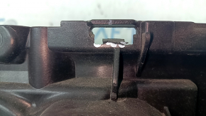 Radiator grill frame grill Audi Q7 16-19 broken fasteners, cracks