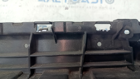 Radiator grill frame grill Audi Q7 16-19 broken fasteners, cracks