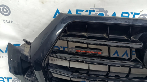 Radiator grill assembly Audi Q7 16-19 black gloss, for camera, for parking sensors, sand, painted emblems