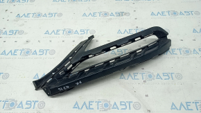 Front bumper air duct right Audi Q7 16-19