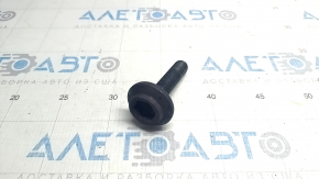 Front left hub mounting bolt Audi Q7 16- central 72mm