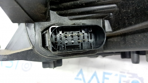 Headlight front right complete Ford Escape MK3 17-19 rest halogen+led light, cobweb, varnish peeled off, sand, broken mount, without plug