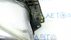 Headlight front right complete Ford Escape MK3 17-19 rest halogen+led light, cobweb, varnish peeled off, sand, broken mount, without plug