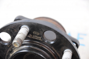 Rear left hub Jeep Compass 11-16 AWD CARQUEST