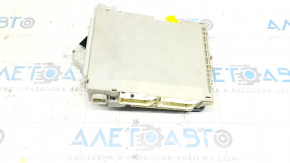 MPX MULTIPLEX BODY CONTROL MODULE Lexus CT200h 11-17 broken body