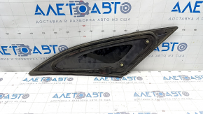Window blind glass rear right Lincoln MKZ 13-20 chrome scratches on chrome, scratches on glass
