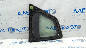 Window blind glass rear right Nissan Rogue 14-20 scratches on chrome, scratches on glass, bump on chrome